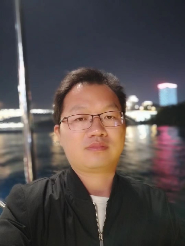 祝你平安的第一张照片--柳州王婆说媒